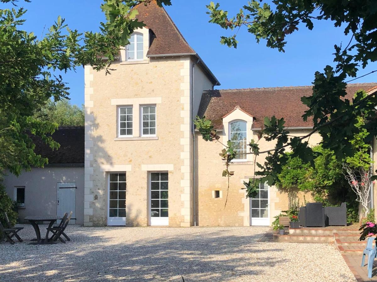 La Tour De La Conterie Bed & Breakfast Beaumont-Village Exterior photo